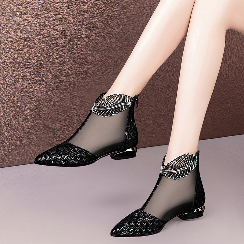 Soft Leather Flat Heel Net Boots Women''s Hollow Flat Bottom Sandals