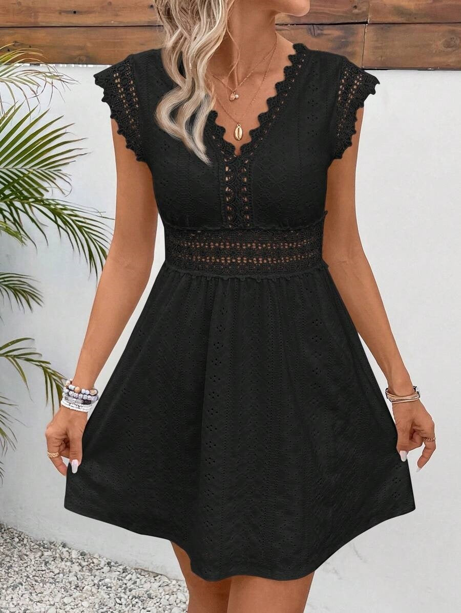 Lace V-neck Patchwork Shoulder Ruffled Sleeveless Dress